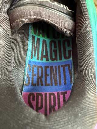 Nike Air Max 720 BETRUE Gilbert Baker Edición