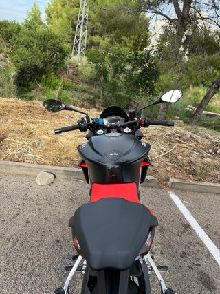 Aprilia Tuono 660