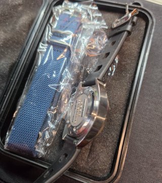 Reloj RSWC Challenger Deep Automático Azul