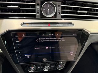Volkswagen Passat 1.8 SPORT DSG 180CV