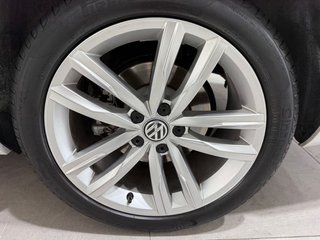 Volkswagen Passat 1.8 SPORT DSG 180CV