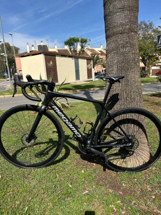 Megamo Raise Carbono - Bicicleta Carretera