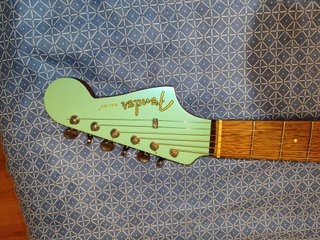 Guitarra Fender Malibu California Series