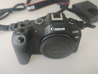 Canon EOS R8 + RF 50mm f/1.8 STM
