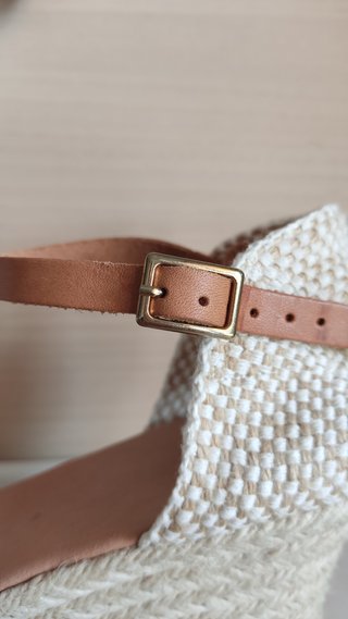 Sandalias TEX de piel con cuña baja talla 41