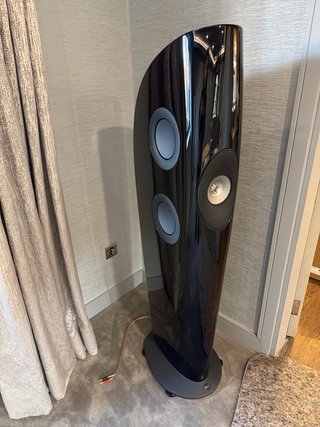 Altavoces Kef Blade 2 negros