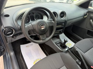 SEAT CORDOBA 1.4 i 85 CV TAN SOLO 88.000 KM