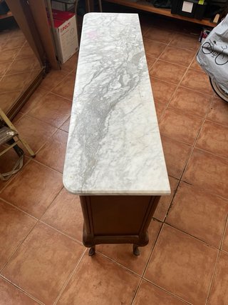 Mueble antiguo madera y mármol