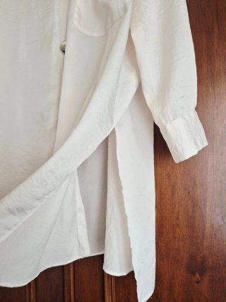 Blusón fluido Botones Dorados ZARA WOMAN Talla S