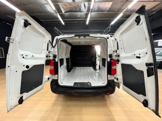 PEUGEOT Expert Furgon Premium BlueHDi 70KW 95 Compact