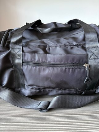 Bolsa de deporte tipo Boston negra