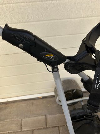 Carrello da golf elettrico PowaKaddy