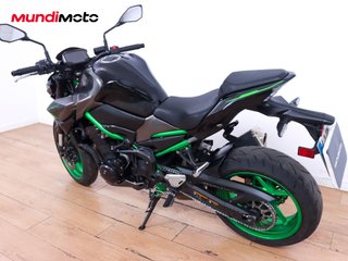 KAWASAKI Z 900