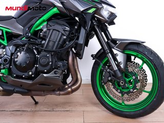 KAWASAKI Z 900