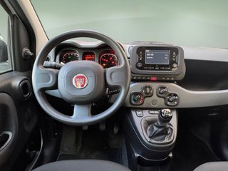 FIAT Panda Hybrid - 11.500 kms - Como Nuevo