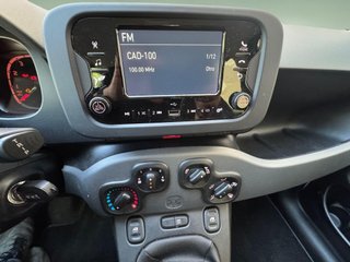 FIAT Panda Hybrid - 11.500 kms - Como Nuevo