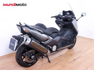 YAMAHA T-MAX 530