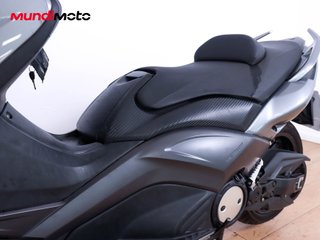 YAMAHA T-MAX 530
