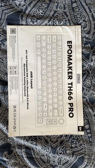 Teclado EPOMAKER TH66 Pro