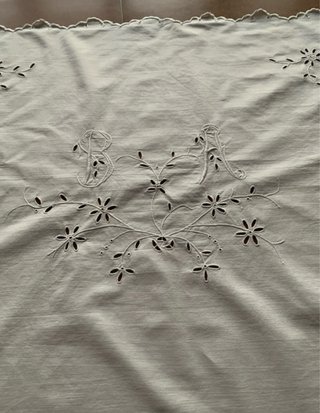 Tovaglia vintage ricamata