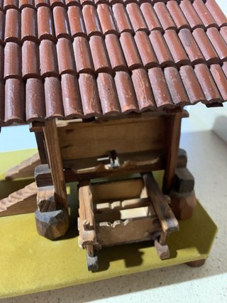 Maqueta de madera hecha a mano