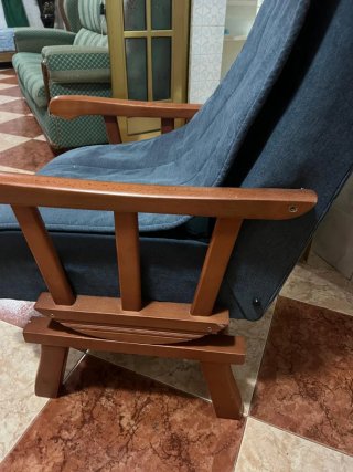 Mecedora provenzal tela y madera