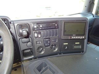 Scania P 380-CAMIONES GRUAS