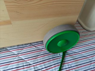 Caja de madera con ruedas Ikea