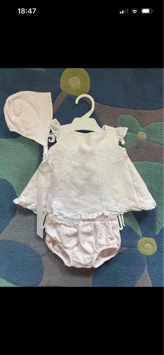 Jesusito 3 meses con capota y pololos