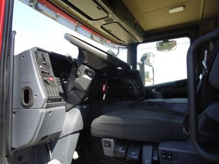 Scania P 230-CAMIONES GRUAS