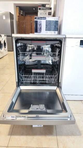 Lavavajillas Bosch Serie 4,3 bandejas con garantía