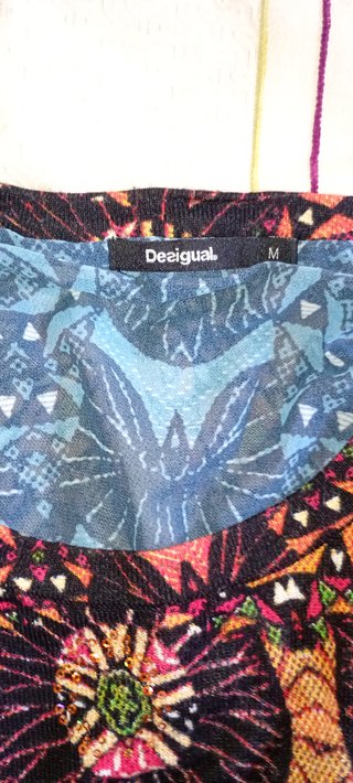 Blusa manga larga estampada Desigual