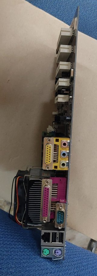 Scheda Madre P4VXAD+ 256MB CPU e Accessori