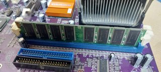Scheda Madre P4VXAD+ 256MB CPU e Accessori