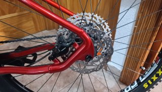 Bicicleta MTB Roja