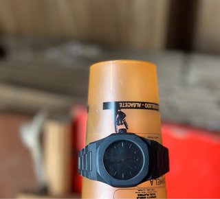 Reloj Negro Diseño Moderno