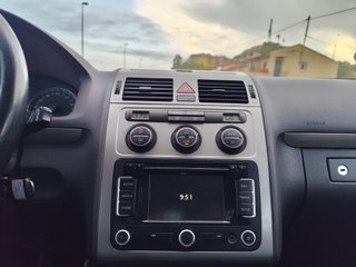 Volkswagen Touran 2010