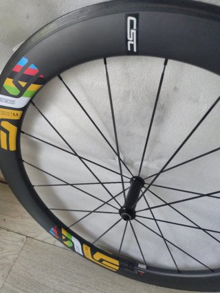 Ruedas carbono perfil 60 GSC se vende como están