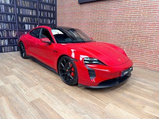 Porsche Taycan GTS