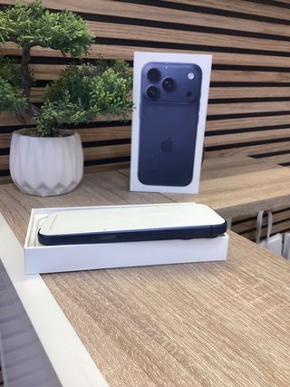 iPhone 17 Pro REESTRENO