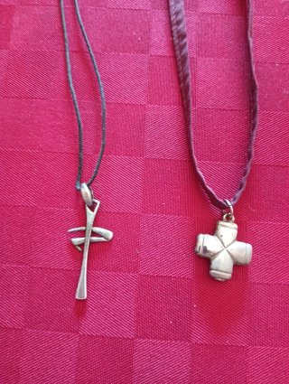 N.2 collane Unisex con crocette