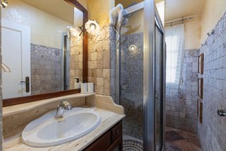 Chalet en venta en Zubia (La)