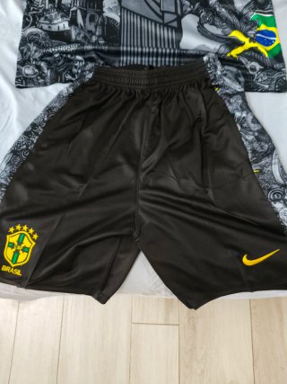 Completo da passeggio Brasile taglia XL Nike