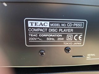 Reproductor CD TEAC CD-P650 MP3 USB