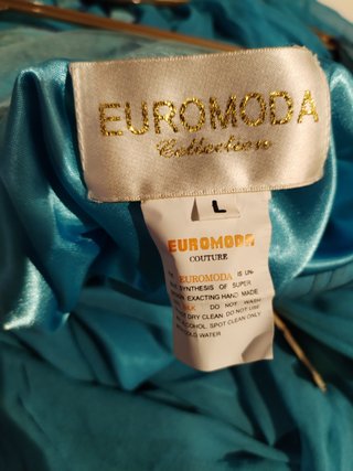 Vestido de fiesta azul turquesa