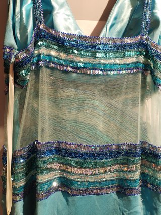 Vestido de fiesta azul turquesa