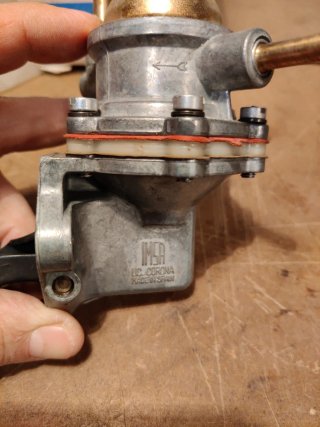 Bomba Gasolina SEAT 127 Coupé