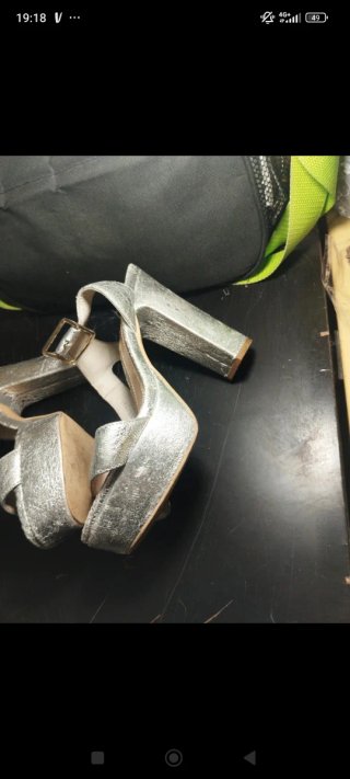 Scarpe donna tacco12 BP rivate numero 35 argento