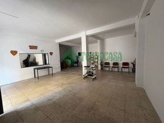 Local comercial en venta en San Luis de Sabinillas en Manilva