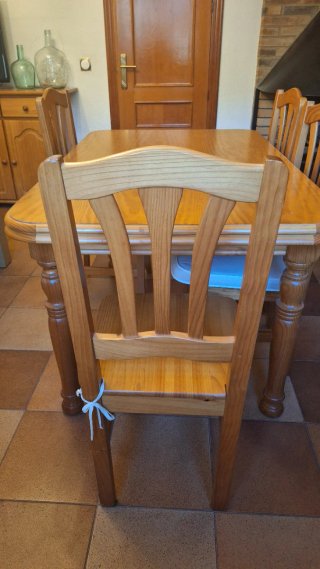 Mesa comedor extensible madera 6-10 personas+silla